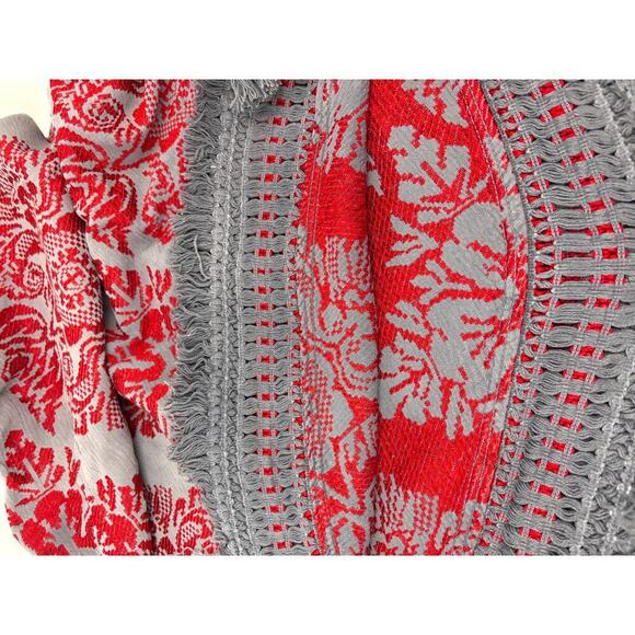 VTG Sears Tapestry Fringe Heavyweight Bedspread USA Made Red Gray 75"x71" - Picture 12 of 15